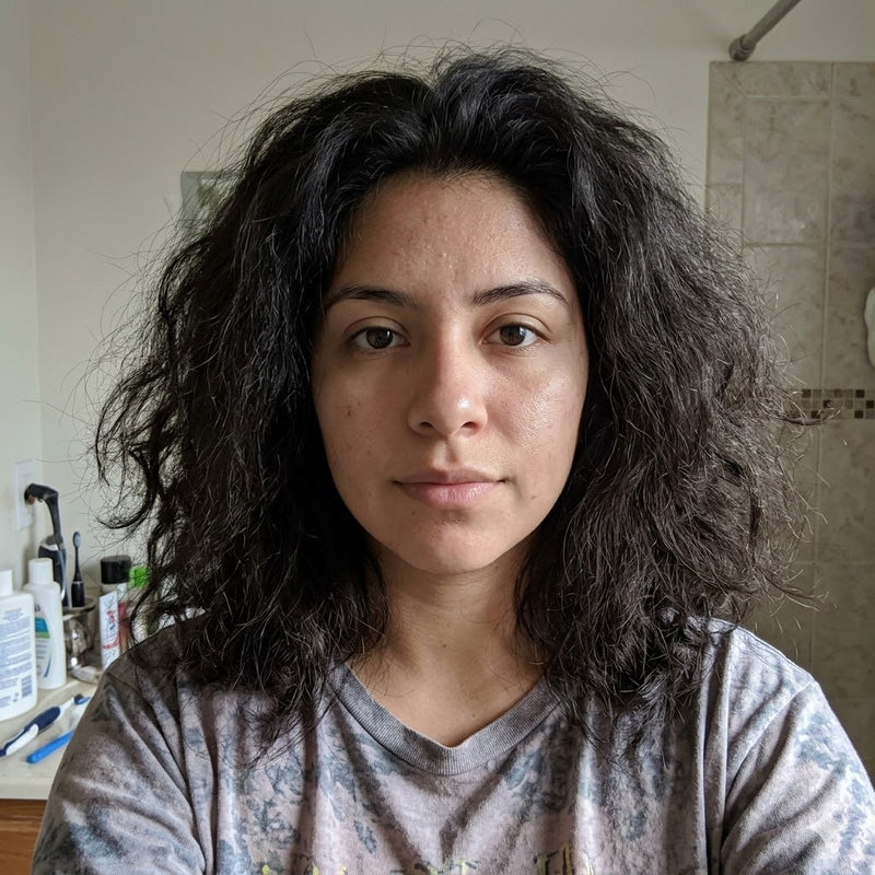 Cabello antes del cepillo alisador